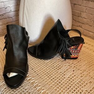Donald J Pliner soft leather deco heel sling back sandals shoes size 8